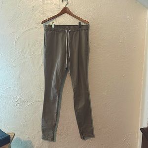 Pacsun khaki joggers with drawstring and zippers at bottom of leg